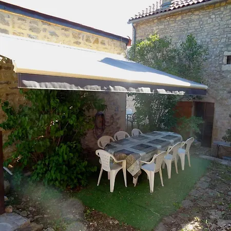 Tatil Evi De Myriam Aux Portes Des Gorges Du Tarn *
